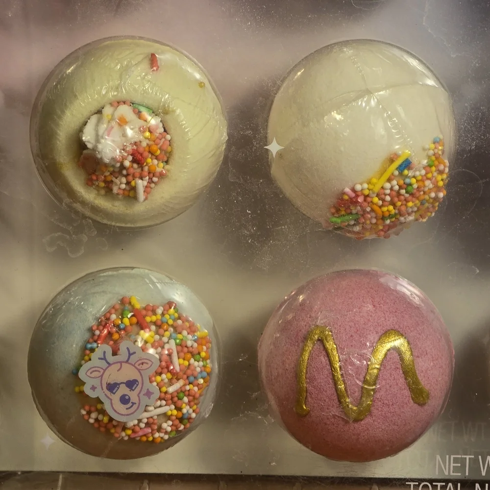 9 Count Cute Girl's Bath Bomb Set‎